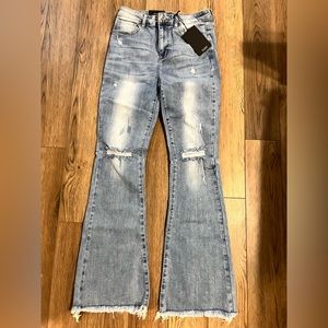 Womens Risen Midrise Jeans 9/29